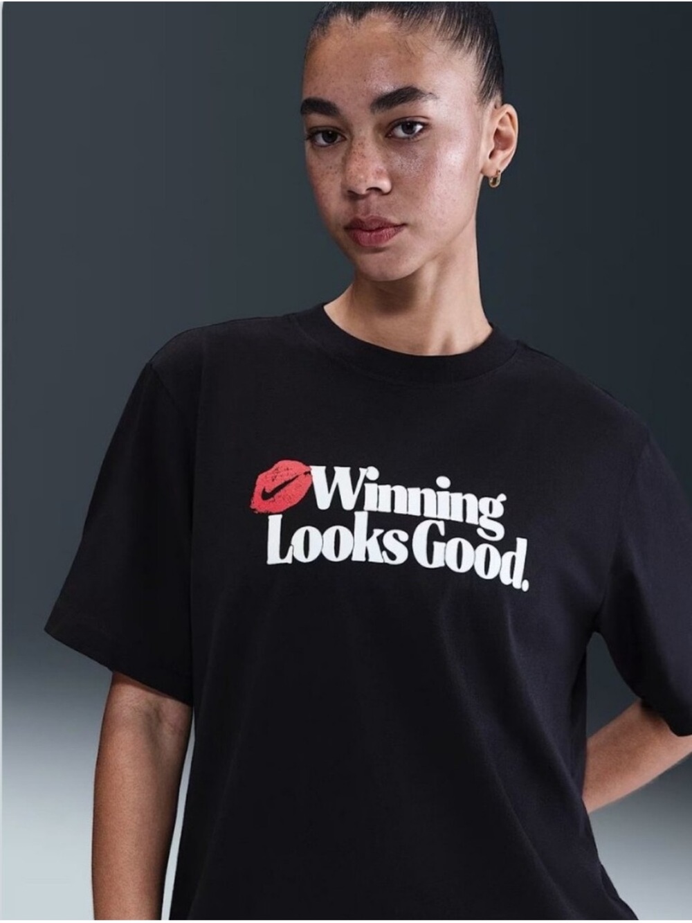 NWT Women’s Nike Winning Looks Good Black Graphic Tee